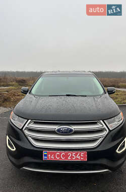 Внедорожник / Кроссовер Ford Edge 2017 в 