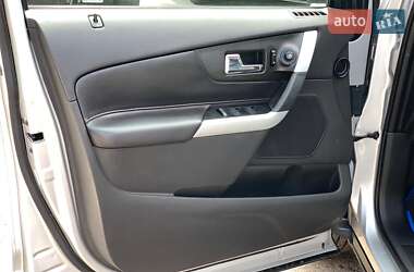 Внедорожник / Кроссовер Ford Edge 2012 в 