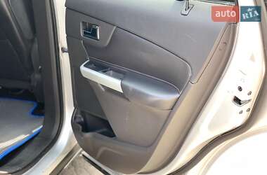 Внедорожник / Кроссовер Ford Edge 2012 в 