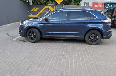 Внедорожник / Кроссовер Ford Edge 2017 в 