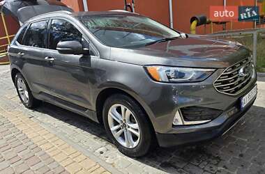 Внедорожник / Кроссовер Ford Edge 2020 в 