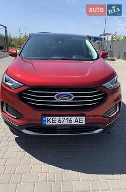 Внедорожник / Кроссовер Ford Edge 2021 в 