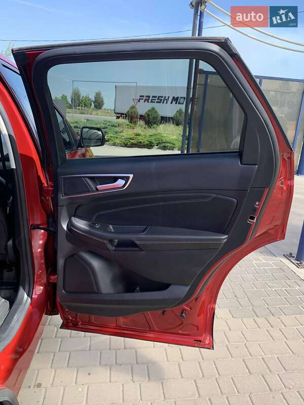 Позашляховик / Кросовер Ford Edge 2021 в Дніпрі