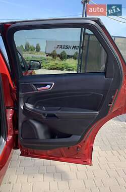 Внедорожник / Кроссовер Ford Edge 2021 в 