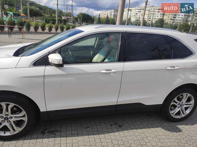 Ford Edge 2016