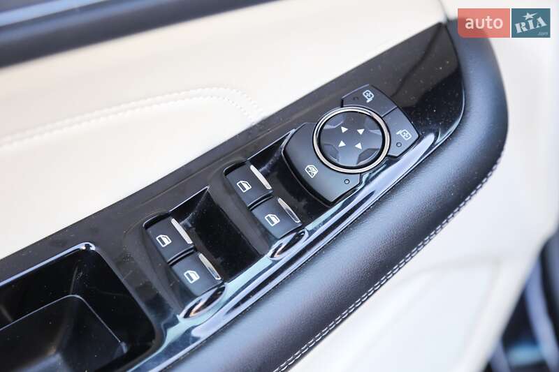 Внедорожник / Кроссовер Ford Edge 2018 в Киеве