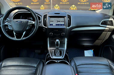 Внедорожник / Кроссовер Ford Edge 2016 в 