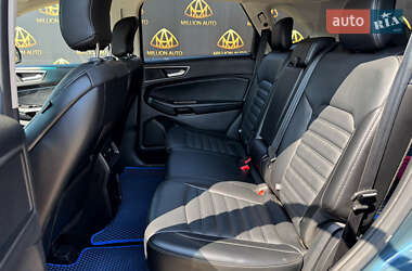 Внедорожник / Кроссовер Ford Edge 2016 в 