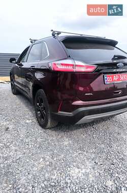 Внедорожник / Кроссовер Ford Edge 2021 в 