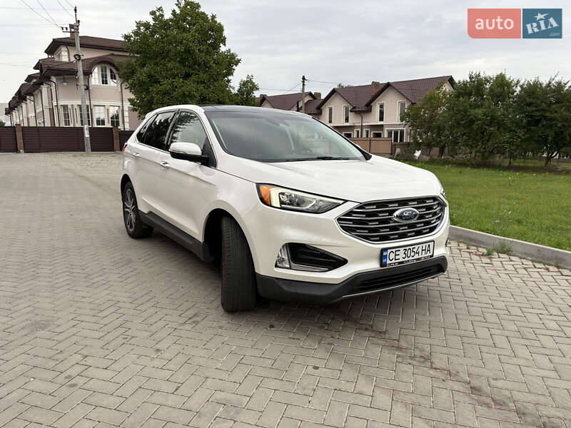 Внедорожник / Кроссовер Ford Edge 2019 в Глыбокой