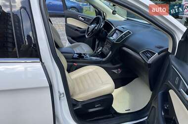 Внедорожник / Кроссовер Ford Edge 2015 в 