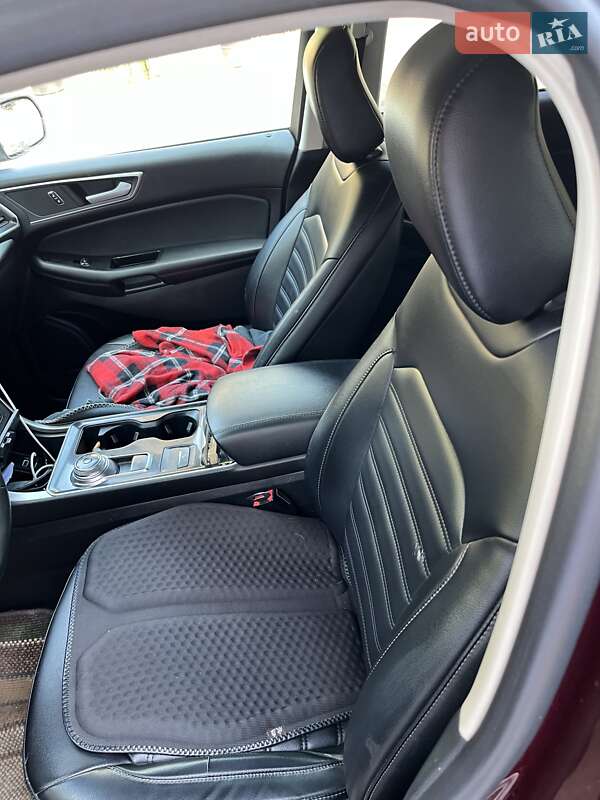 Внедорожник / Кроссовер Ford Edge 2020 в Черновцах