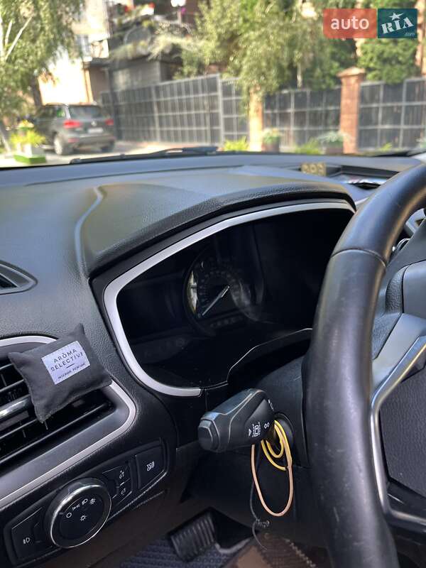 Внедорожник / Кроссовер Ford Edge 2020 в Черновцах