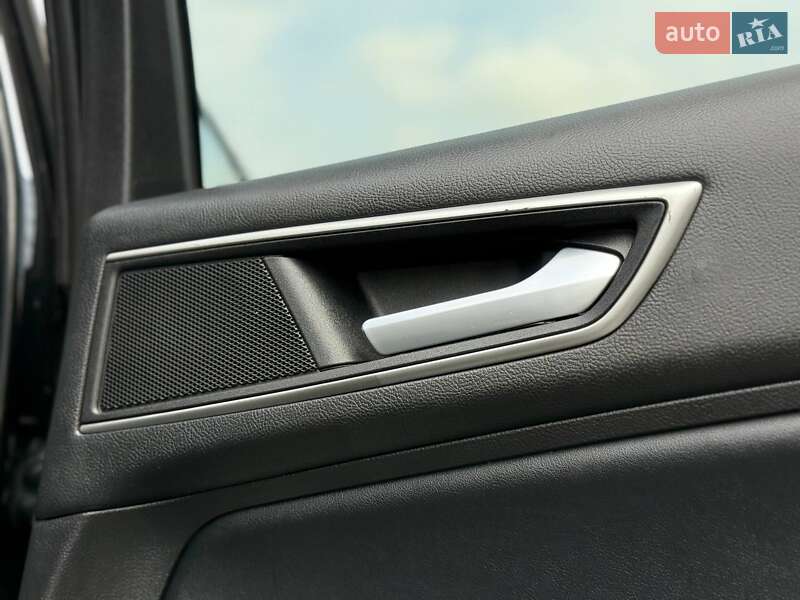 Внедорожник / Кроссовер Ford Edge 2015 в Ровно фото 50 Внедорожник / Кроссовер Ford Edge 2015 в Ровно