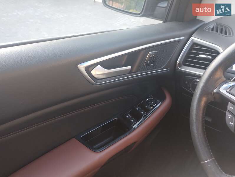 Позашляховик / Кросовер Ford Edge 2015 в Львові