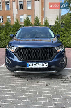 Внедорожник / Кроссовер Ford Edge 2016 в 