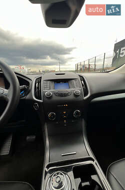 Внедорожник / Кроссовер Ford Edge 2019 в 
