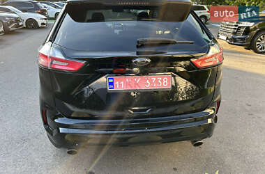 Внедорожник / Кроссовер Ford Edge 2022 в 