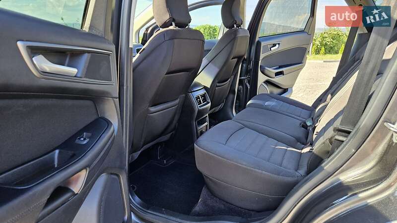 Внедорожник / Кроссовер Ford Edge 2016 в Ужгороде