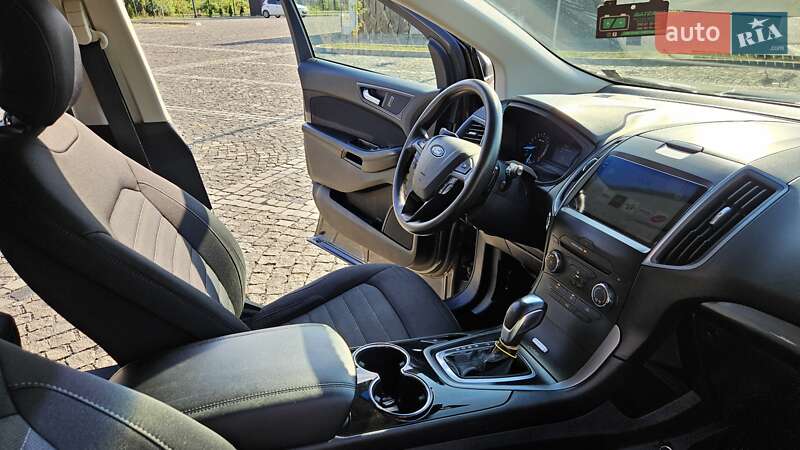 Внедорожник / Кроссовер Ford Edge 2016 в Ужгороде