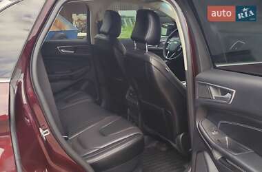 Внедорожник / Кроссовер Ford Edge 2022 в 