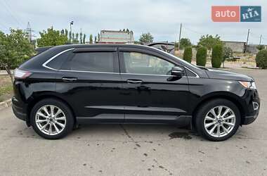 Внедорожник / Кроссовер Ford Edge 2017 в 