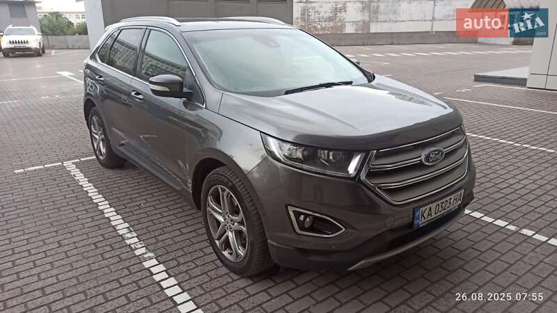 Внедорожник / Кроссовер Ford Edge 2017 в 