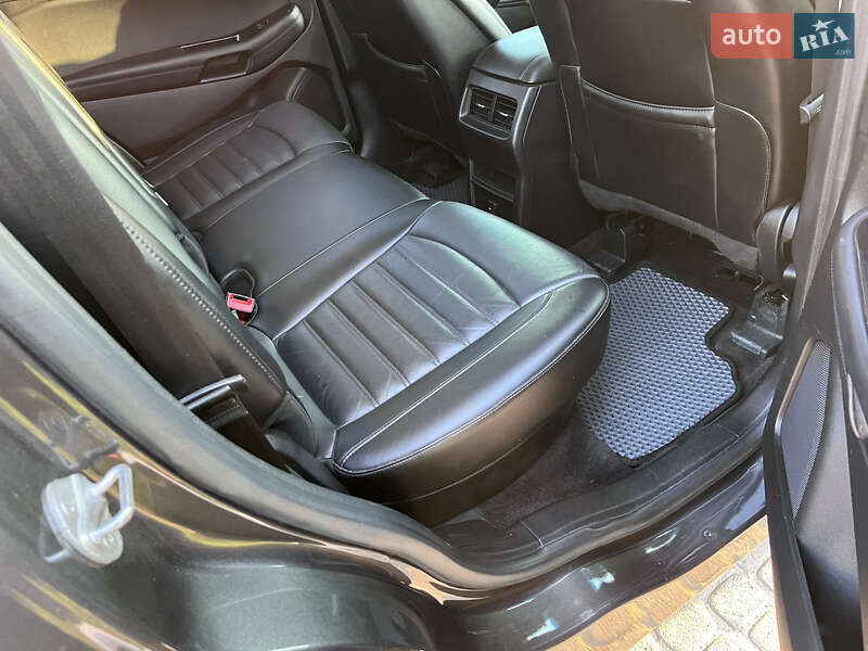 Позашляховик / Кросовер Ford Edge 2017 в Львові