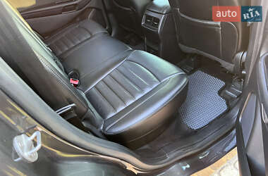 Внедорожник / Кроссовер Ford Edge 2017 в 