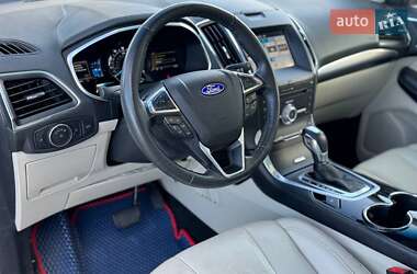 Внедорожник / Кроссовер Ford Edge 2018 в 