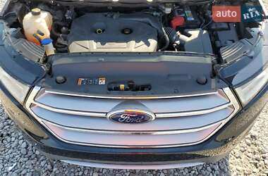 Внедорожник / Кроссовер Ford Edge 2015 в 
