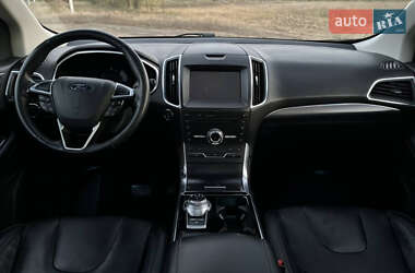Внедорожник / Кроссовер Ford Edge 2019 в 