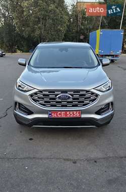 Внедорожник / Кроссовер Ford Edge 2021 в 