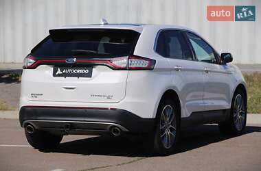 Внедорожник / Кроссовер Ford Edge 2015 в 