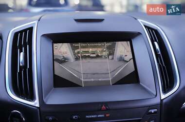 Внедорожник / Кроссовер Ford Edge 2015 в 