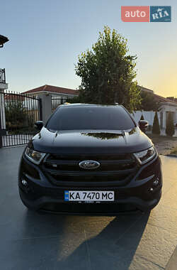 Внедорожник / Кроссовер Ford Edge 2016 в 