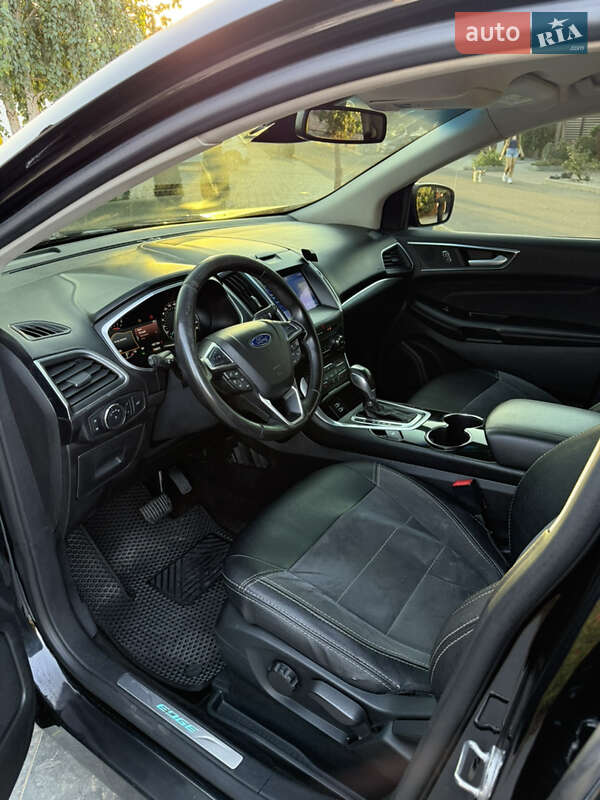 Позашляховик / Кросовер Ford Edge 2016 в Одесі