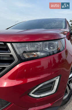 Внедорожник / Кроссовер Ford Edge 2018 в 