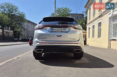 Внедорожник / Кроссовер Ford Edge 2015 в 