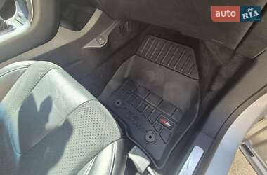 Внедорожник / Кроссовер Ford Edge 2015 в 