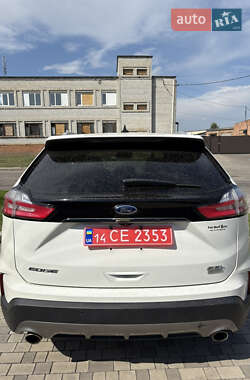 Внедорожник / Кроссовер Ford Edge 2020 в 