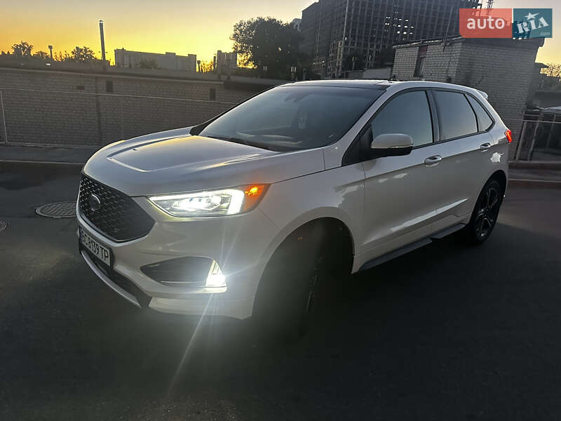Позашляховик / Кросовер Ford Edge 2019 в Києві