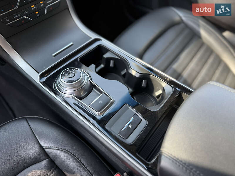 Внедорожник / Кроссовер Ford Edge 2020 в Львове