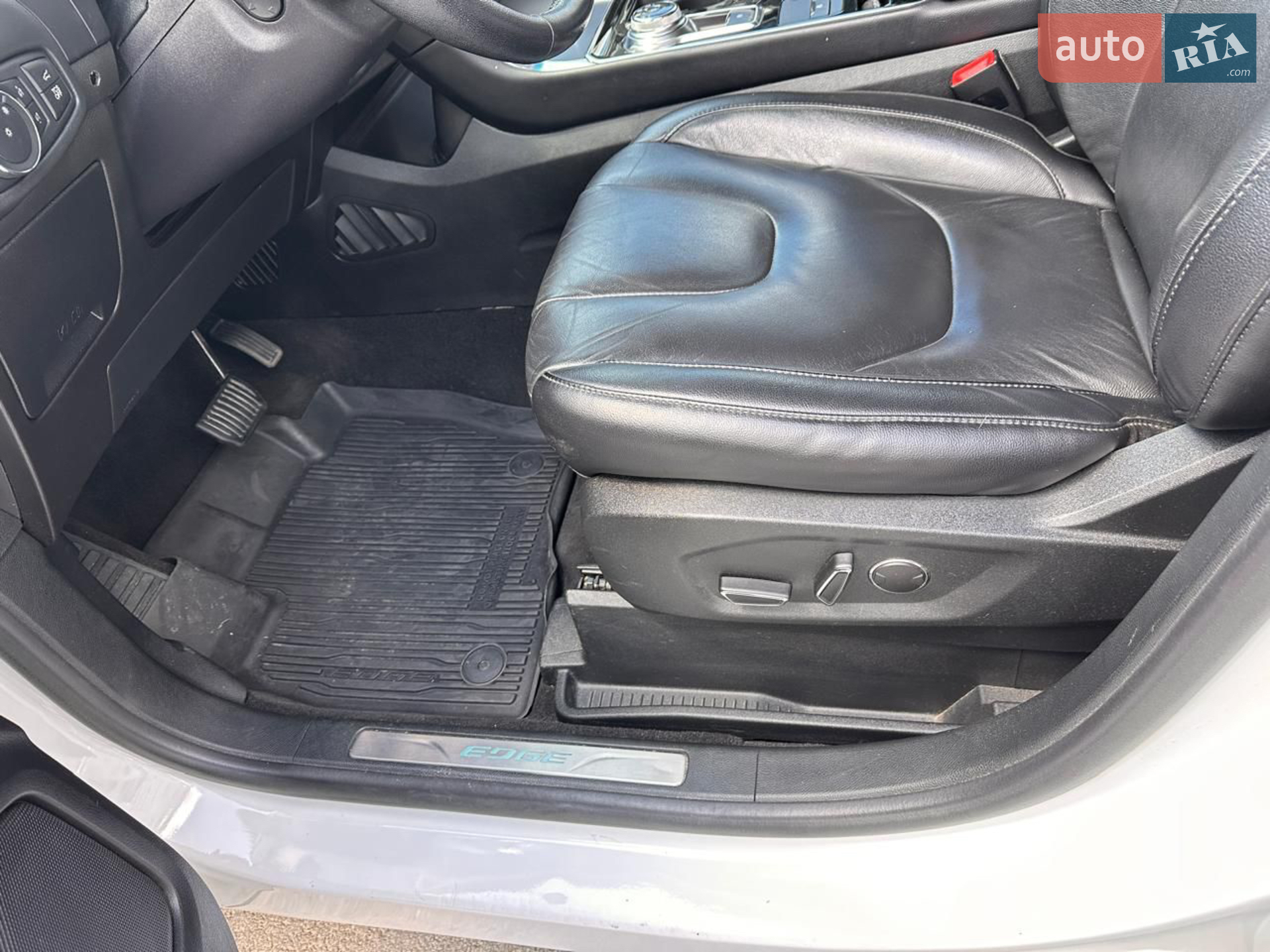2019 Ford Edge - мініатюра 9