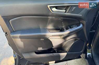 Внедорожник / Кроссовер Ford Edge 2019 в 