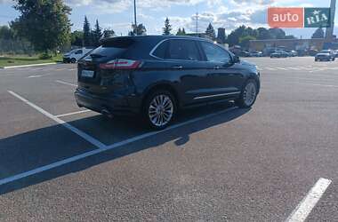 Внедорожник / Кроссовер Ford Edge 2022 в 