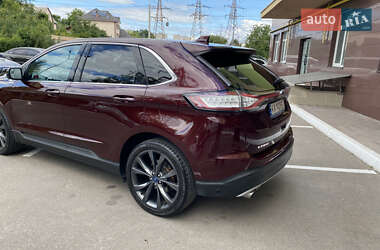 Внедорожник / Кроссовер Ford Edge 2018 в 