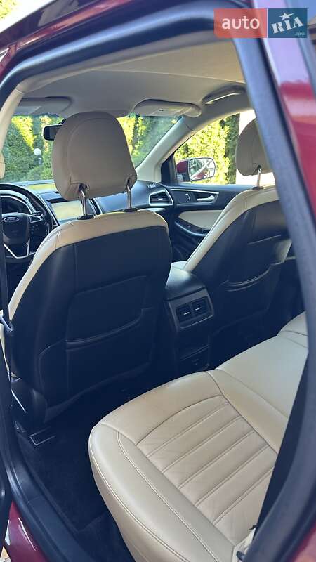 Внедорожник / Кроссовер Ford Edge 2015 в Берегово