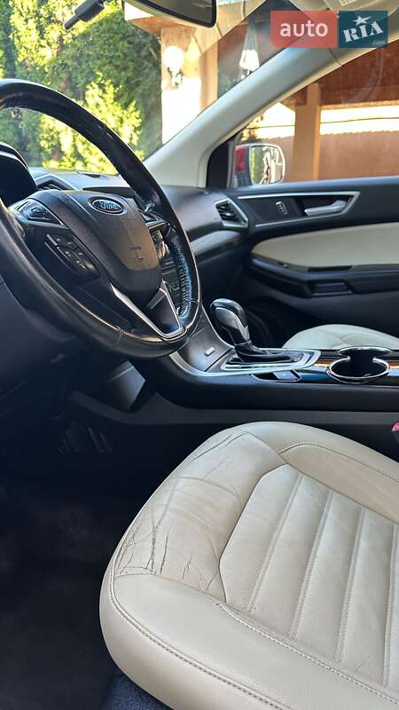 Внедорожник / Кроссовер Ford Edge 2015 в Берегово