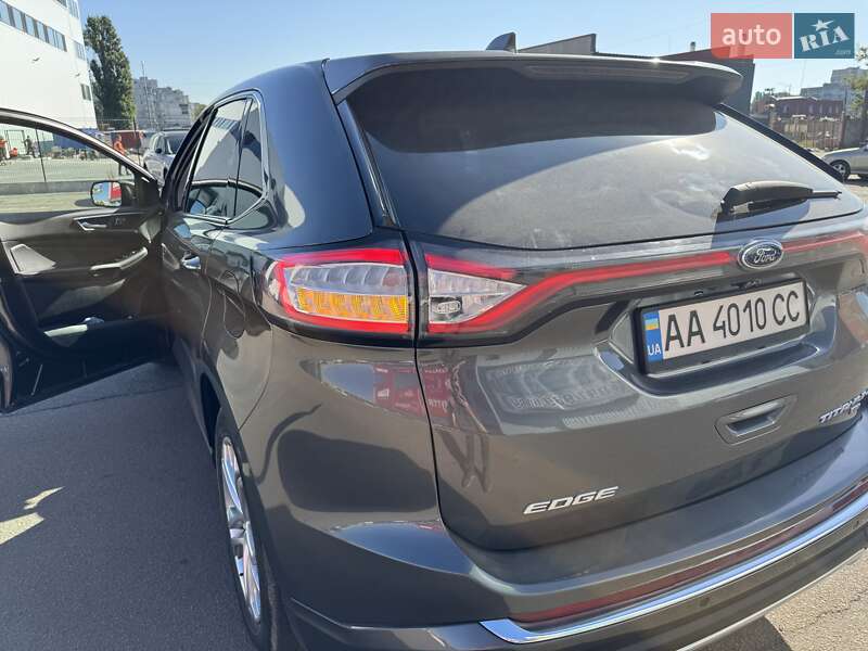 Позашляховик / Кросовер Ford Edge 2018 в Києві